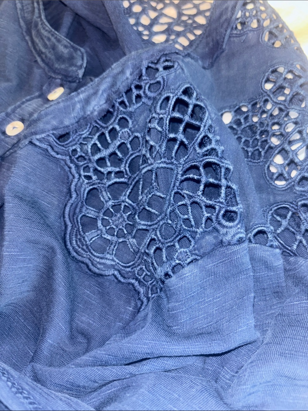 Lucky Brand Pullover Lace Trimmed Top size XL - Picture 9 of 9